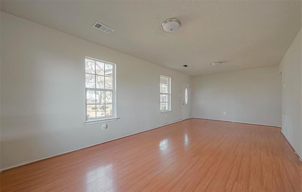 1512 Bayou Drive, Bay City, Texas image 15