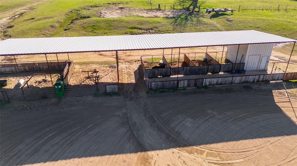 5379 Brown Lane, Madisonville, Texas image 29