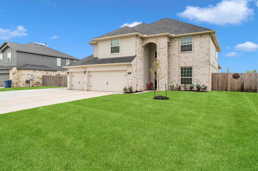 401 Twin Lakes Boulevard, West Columbia, Texas image 11