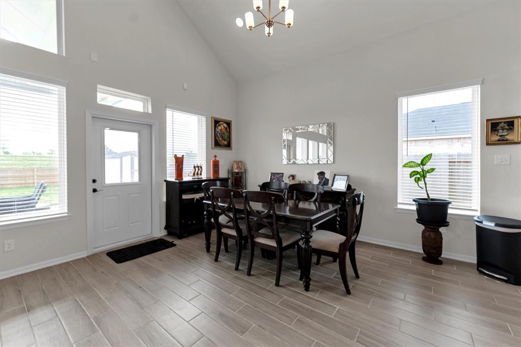401 Twin Lakes Boulevard, West Columbia, Texas image 28