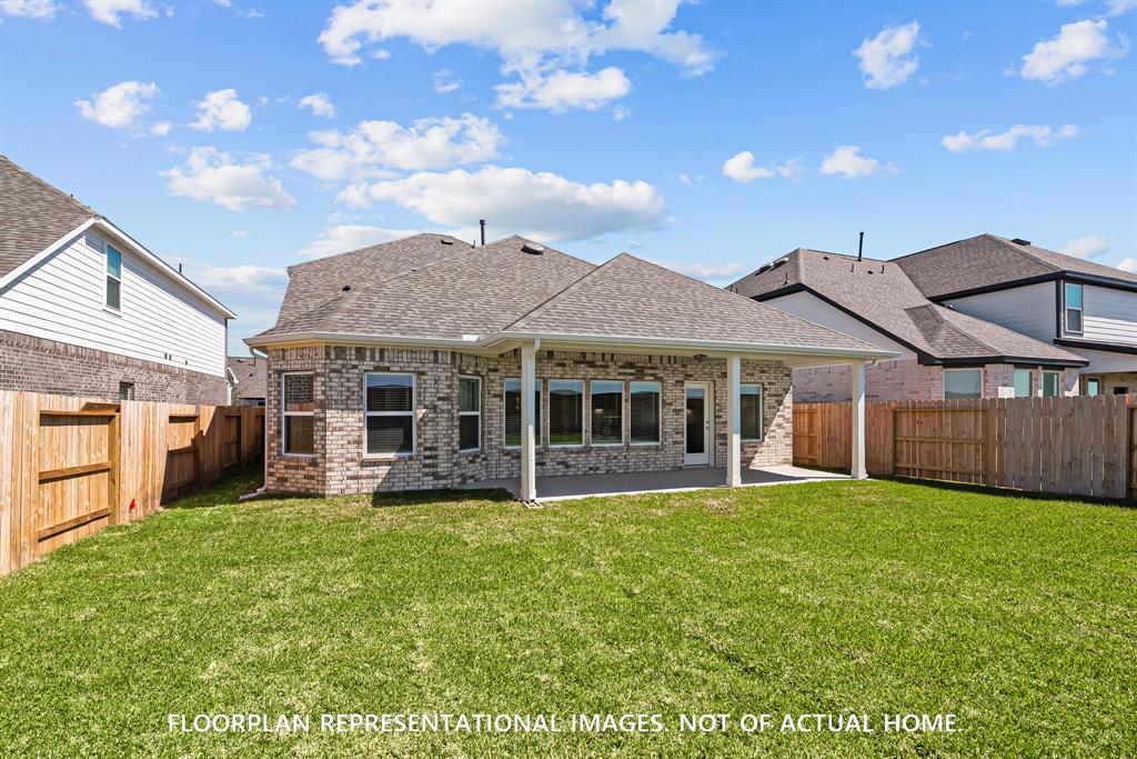 17110 Pinewood Branch Drive, New Caney, Texas image 5