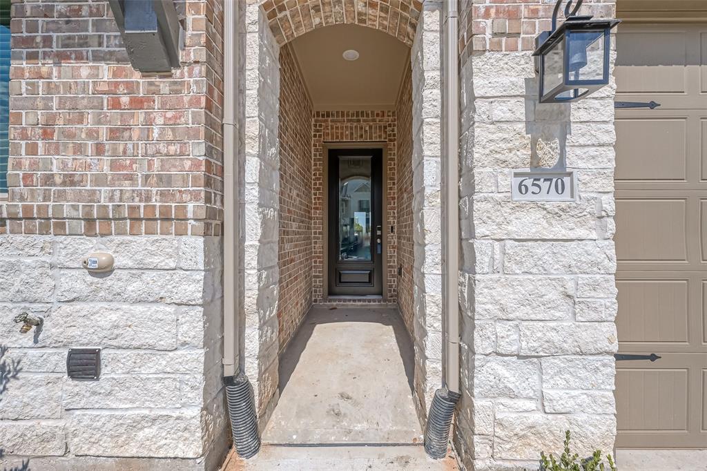 6570 Scarlet Pond Lane
