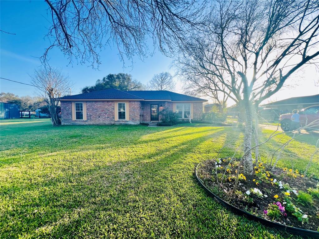 3901 County Road 960, Alvin, Texas image 1