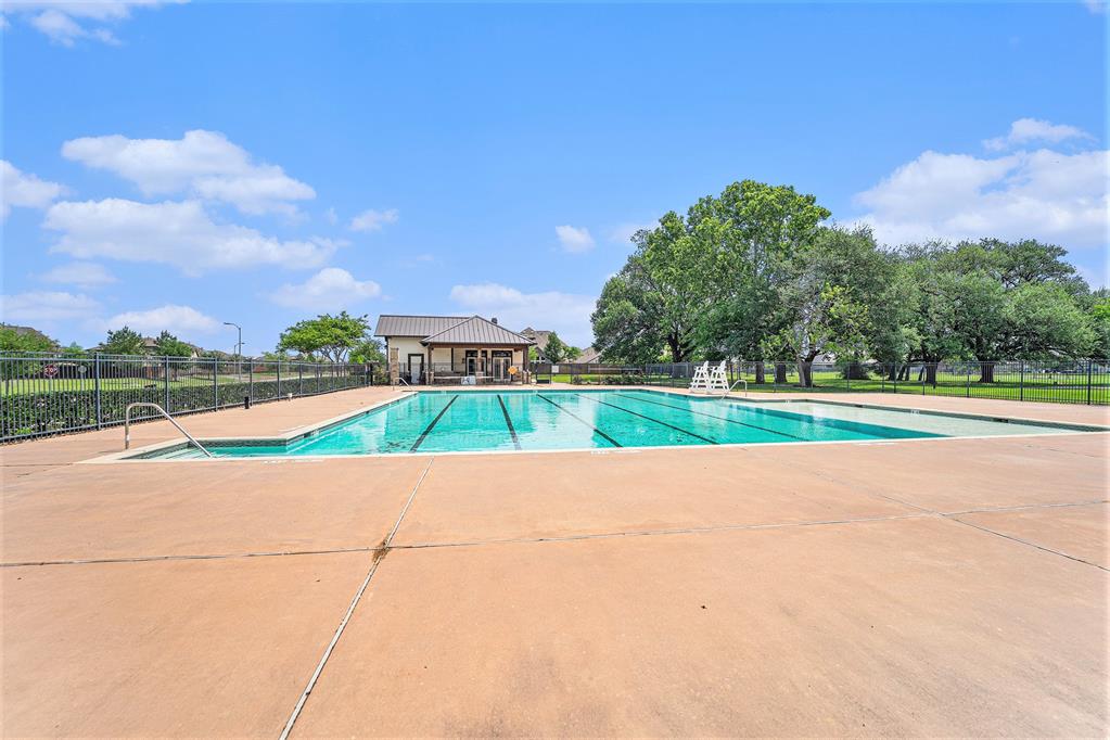 18106 Serene Shore Drive, Cypress, Texas image 24