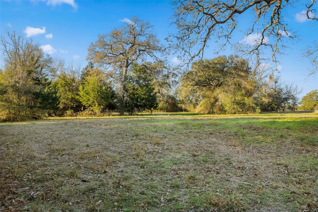 1038 County Road 207 Road, Weimar, Texas image 12