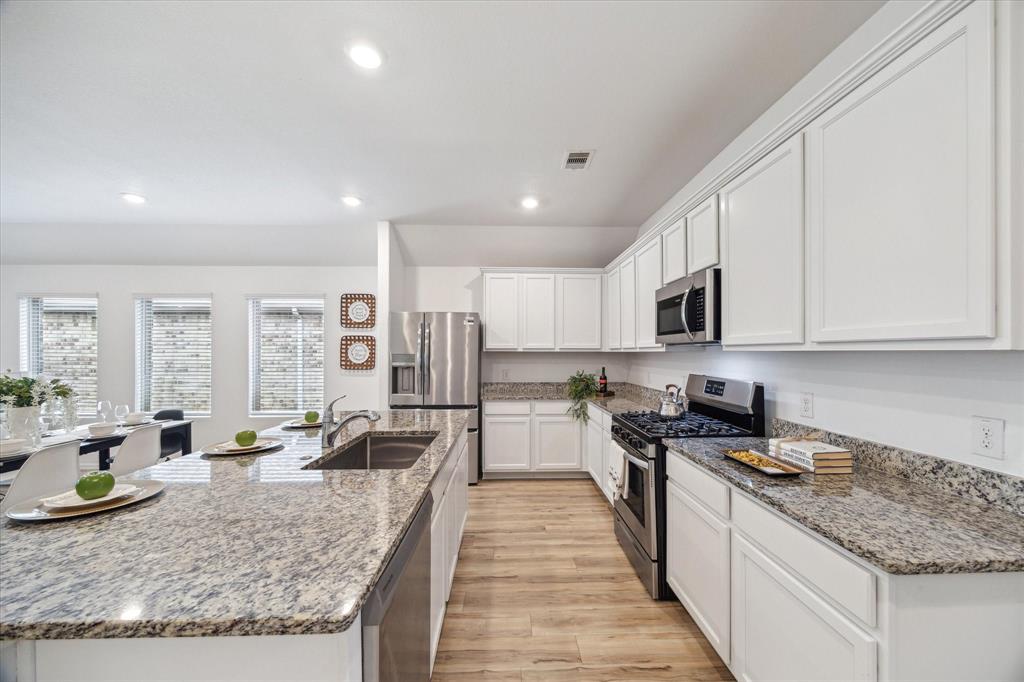 3414 Autumn Russet Trail, Richmond, Texas image 8