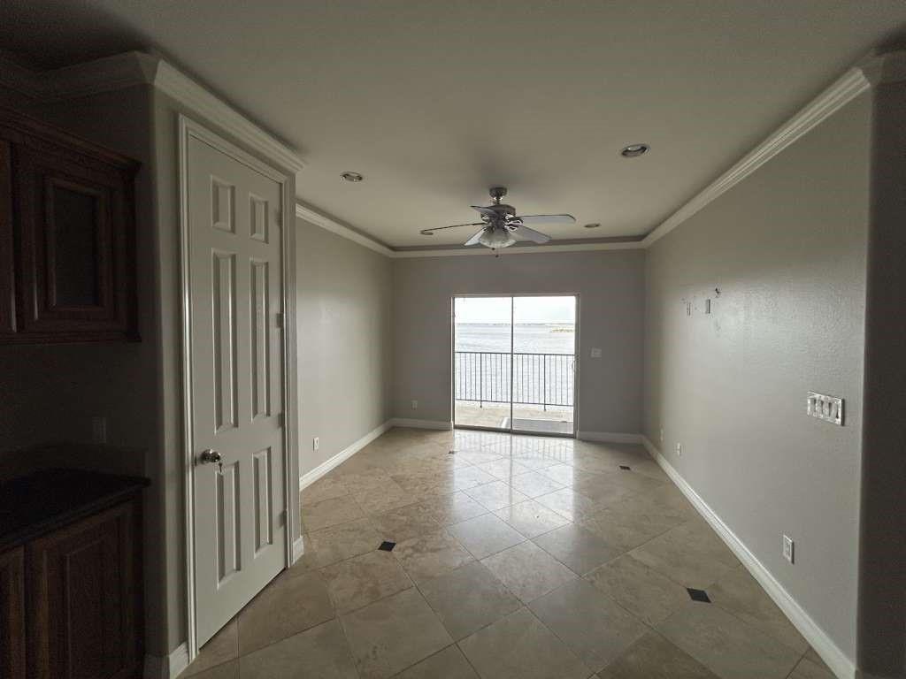 7039 Kingston Cove Lane 303