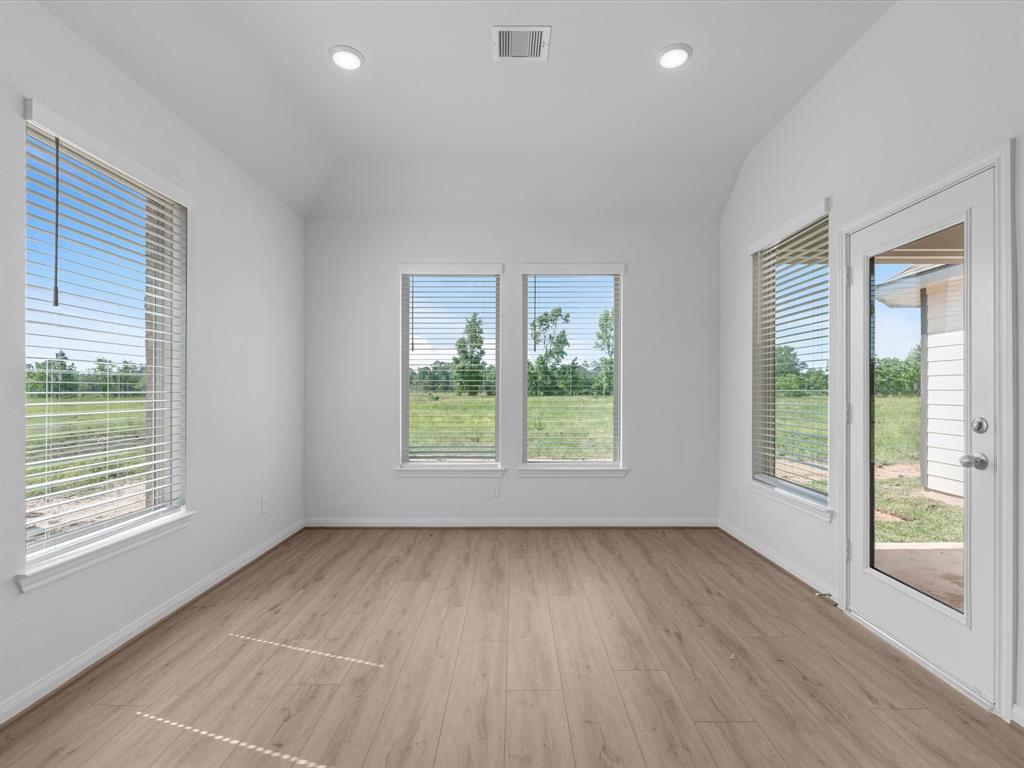 401 County Road 3081, Cleveland, Texas image 11