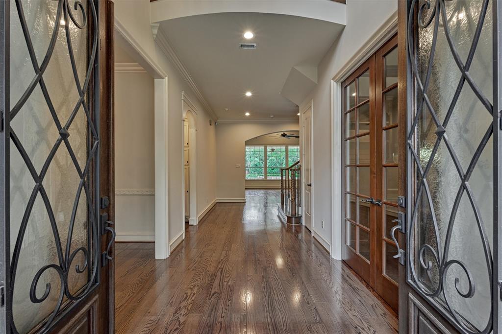 19 W Old Sterling Circle