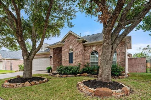 A home in Missouri City