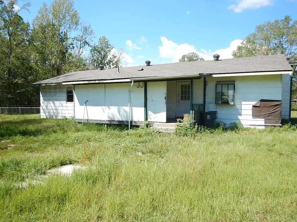 165 Greathouse Street, Vidor, Texas image 2