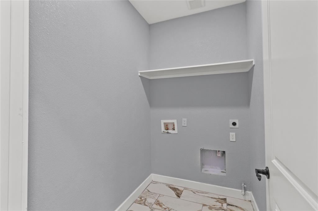 909 Nevell Street, Cleveland, Texas image 9