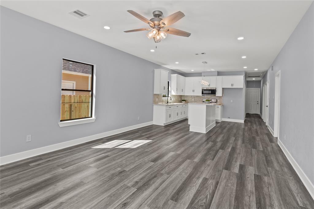 909 Nevell Street, Cleveland, Texas image 6