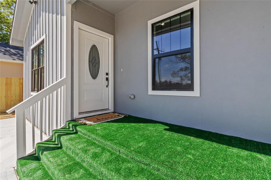 909 Nevell Street, Cleveland, Texas image 3