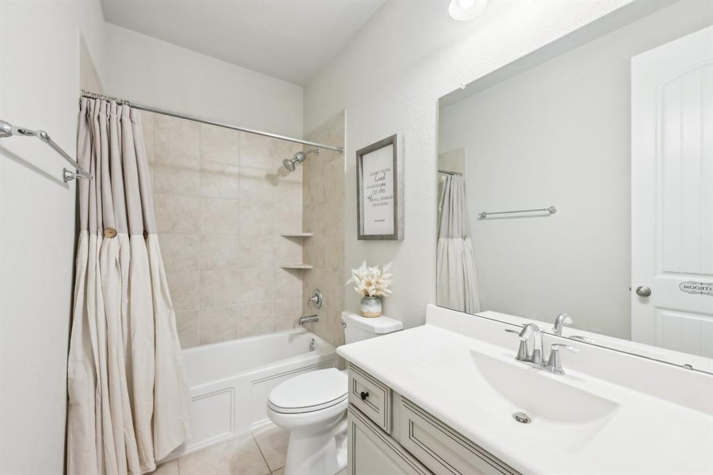 1611 Carriage Oaks Lane, Katy, Texas image 21