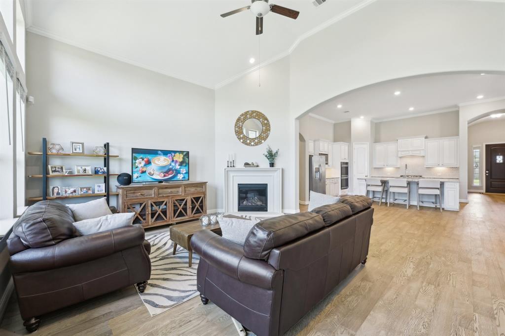 1611 Carriage Oaks Lane, Katy, Texas image 6