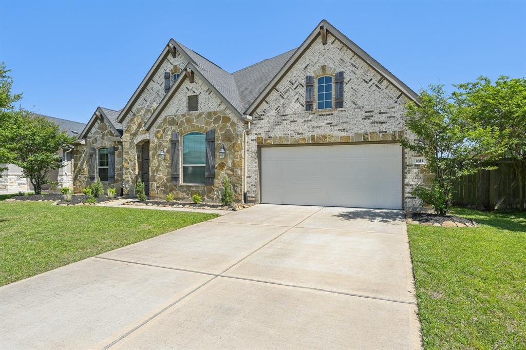 1611 Carriage Oaks Lane, Katy, Texas image 2
