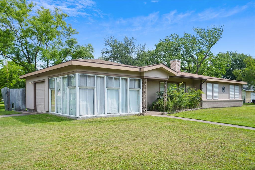 1224 15th Avenue, Texas City, Texas image 2