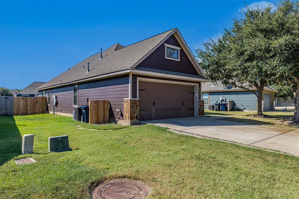 3815 Clear Meadow Creek Avenue, College Station, Texas image 3