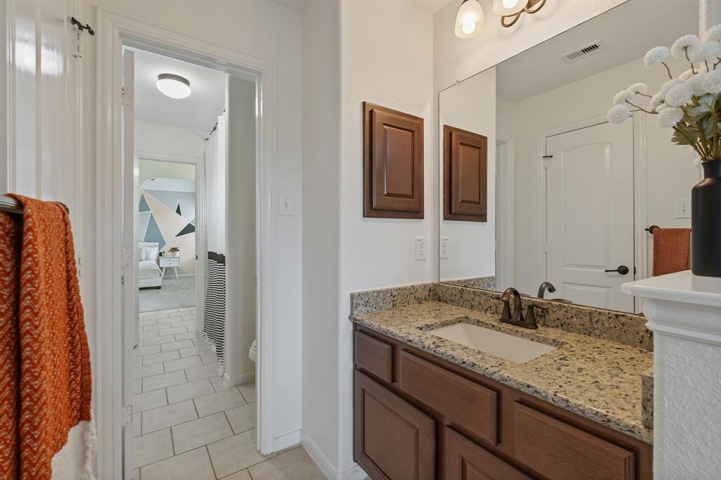 6 Red Wagon Drive, The Woodlands, Texas image 35