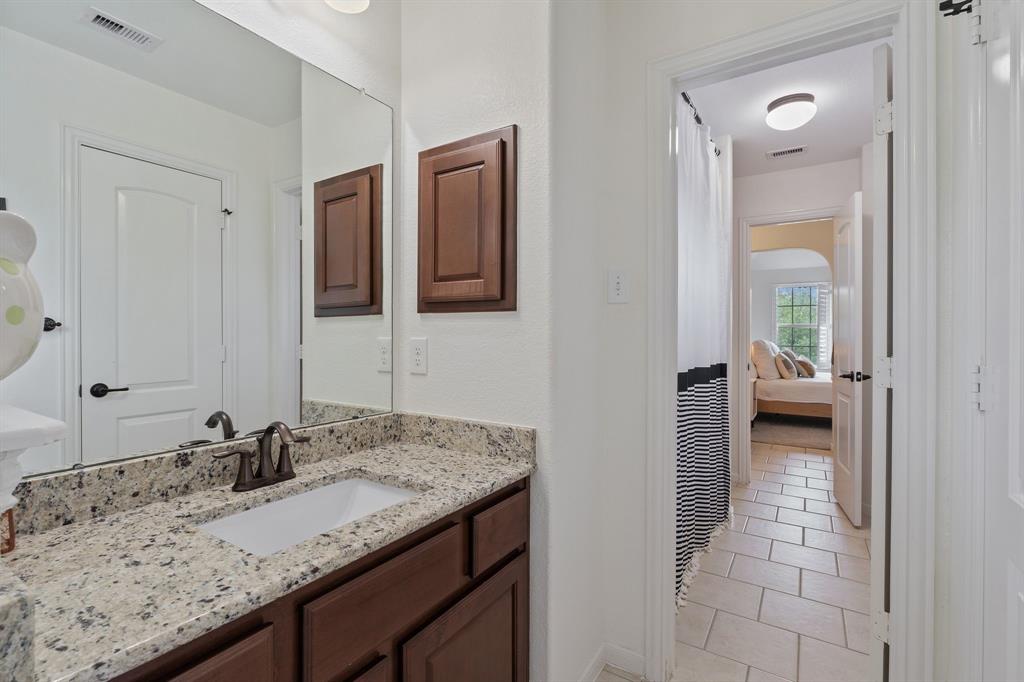 6 Red Wagon Drive, The Woodlands, Texas image 36