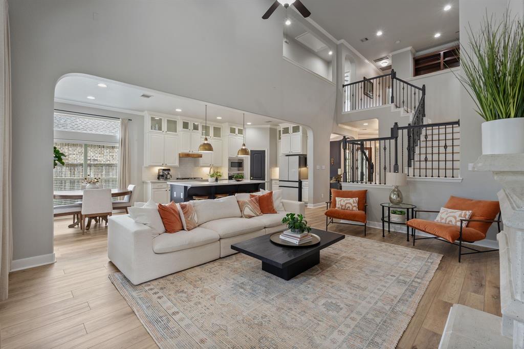 6 Red Wagon Drive, The Woodlands, Texas image 15