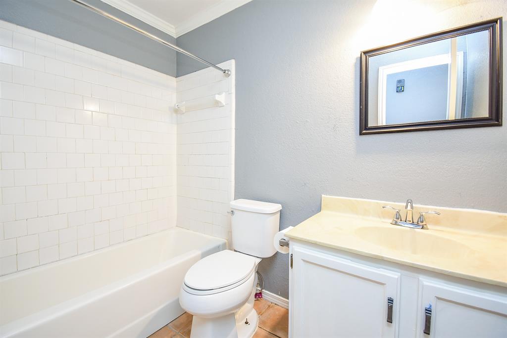 1102 Ashdale Drive, Sugar Land, Texas image 20