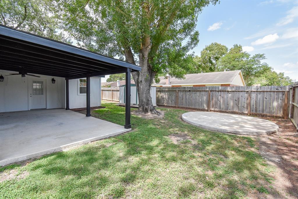 1102 Ashdale Drive, Sugar Land, Texas image 7