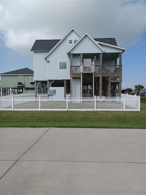 A home in Crystal Beach