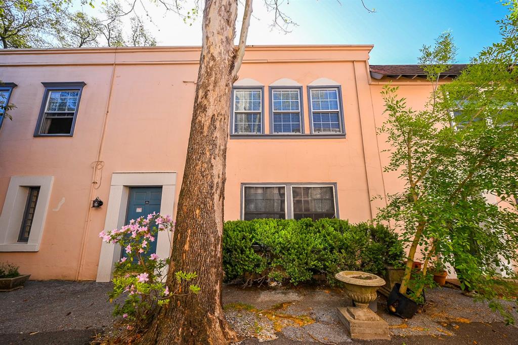 5230 Arboles Drive #4, Houston, Texas image 4