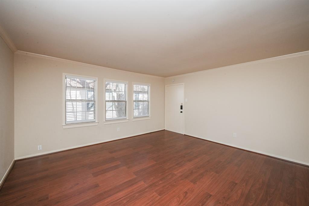 5230 Arboles Drive #4, Houston, Texas image 6