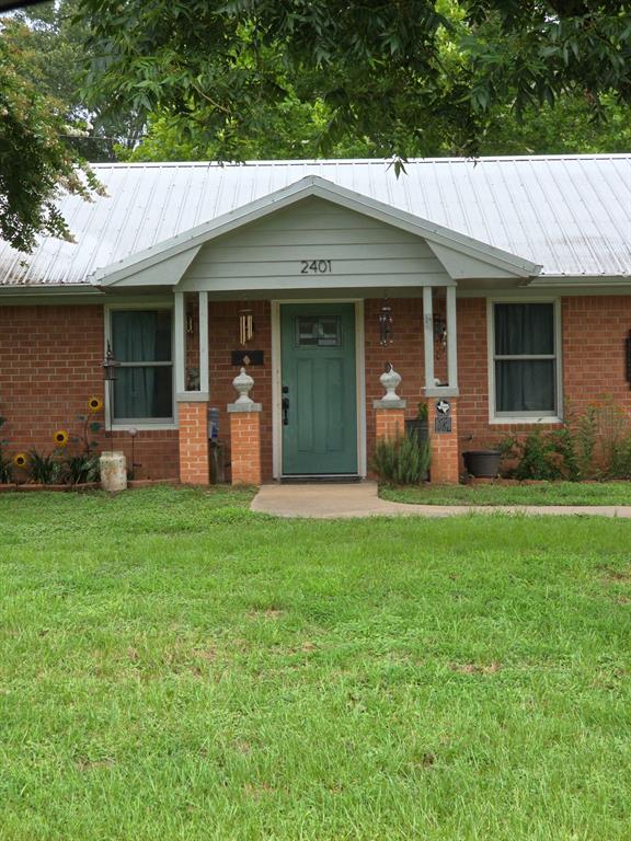2401 Country Meadows Lane