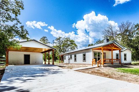 Single Family Residence in Huntsville TX 146 Arizona Lane.jpg