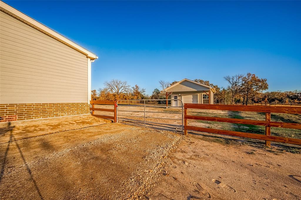 6702 Atakapan Trail, Bedias, Texas image 38