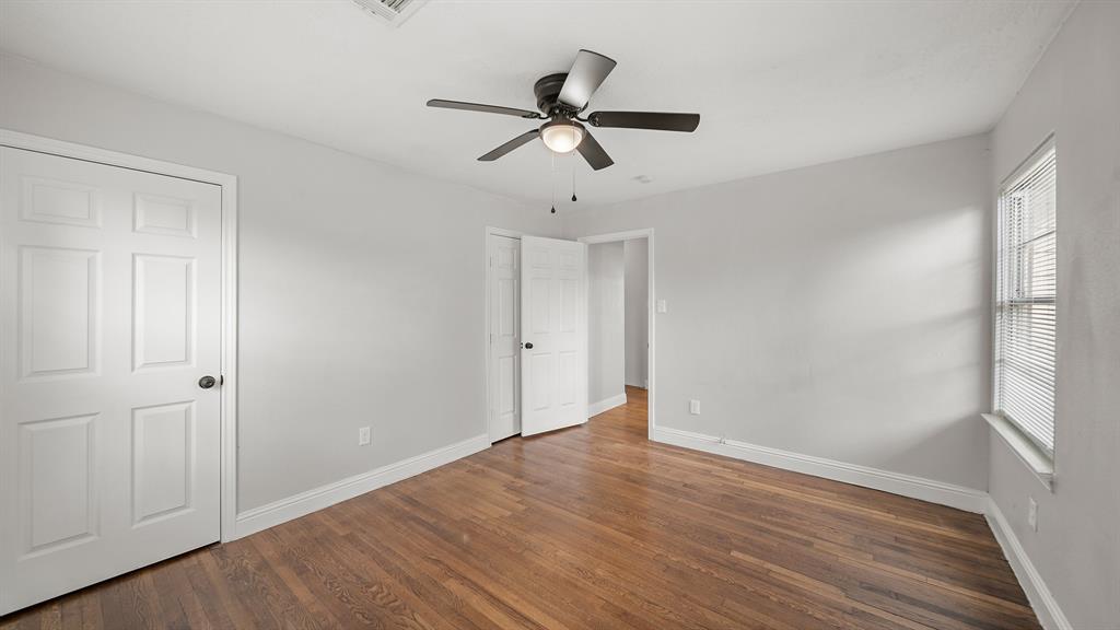 6175 Kenilwood Drive, Houston, Texas image 16
