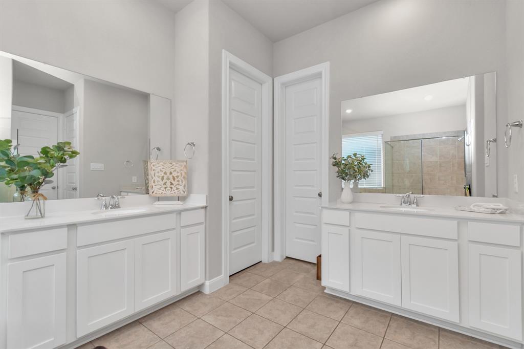 19815 Mountain Vista Drive, Cypress, Texas image 32