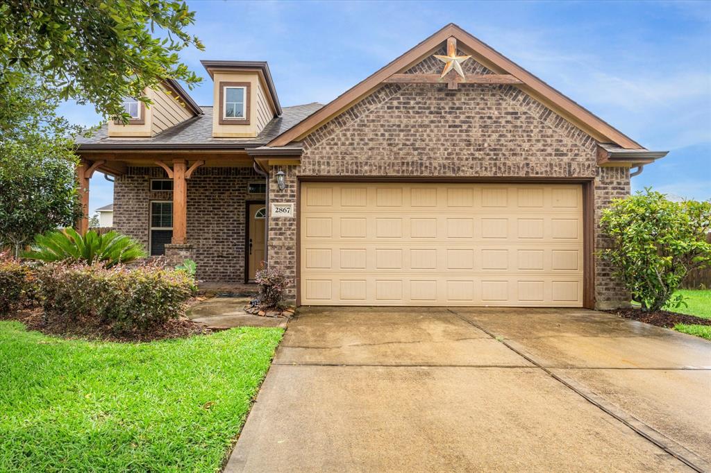2867 Suncreek Lane, Dickinson, Texas image 1