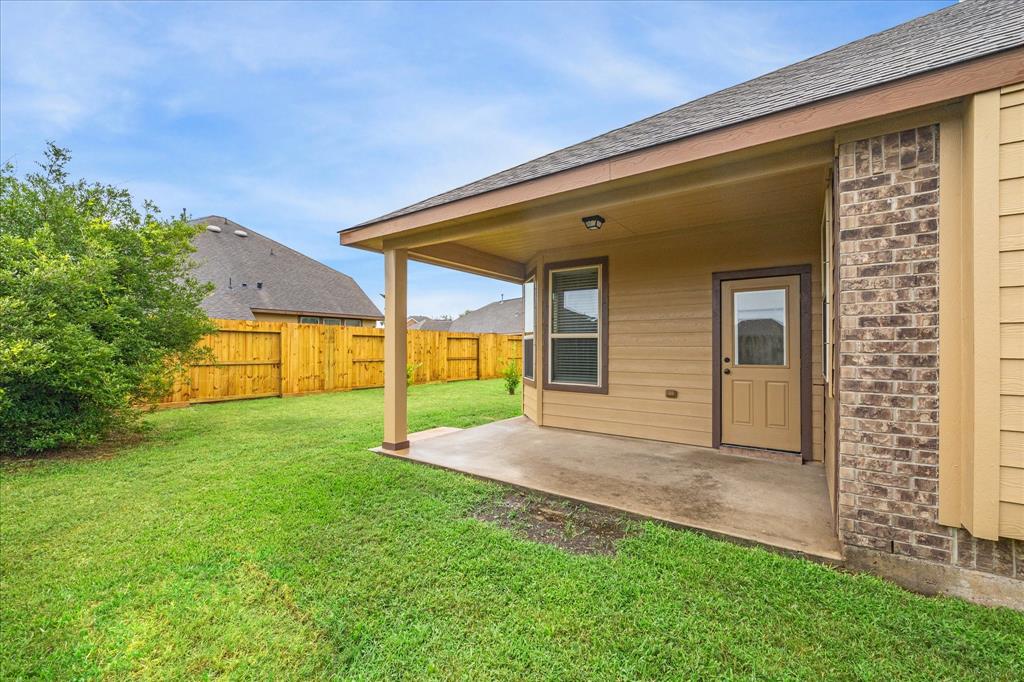 2867 Suncreek Lane, Dickinson, Texas image 14