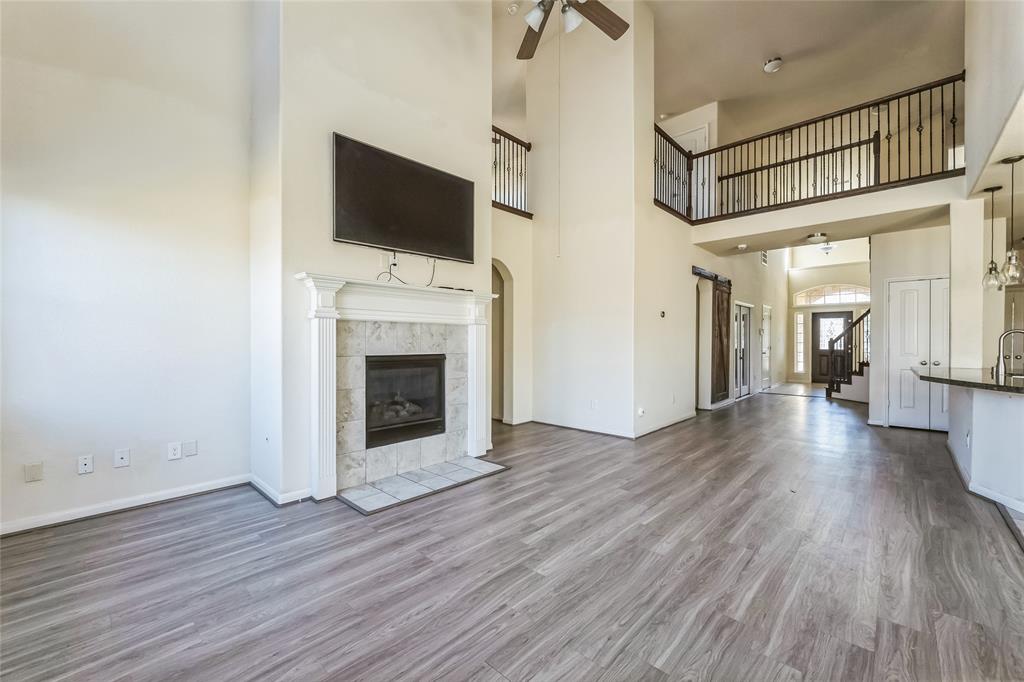4107 Cypress Point Drive, Baytown, Texas image 7
