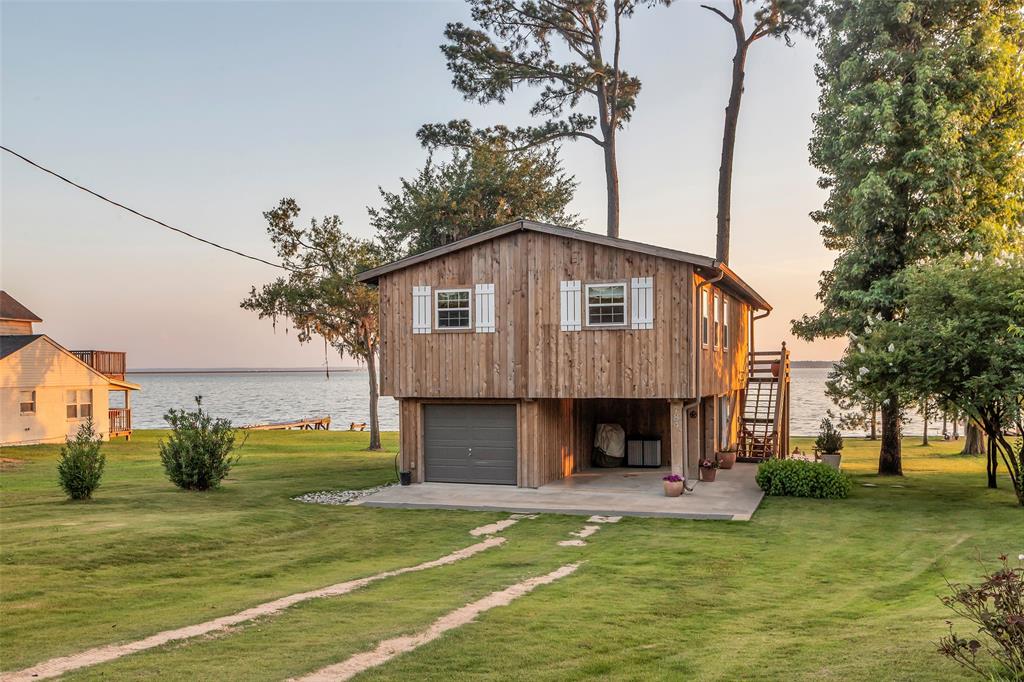 784 W Cattle Drive, Onalaska, Texas image 2