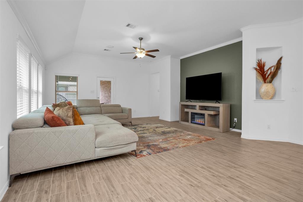 3442 Redbridge Court, Conroe, Texas image 11