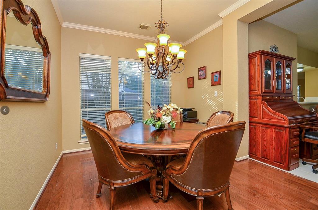 4606 Russett Lane, Sugar Land, Texas image 7