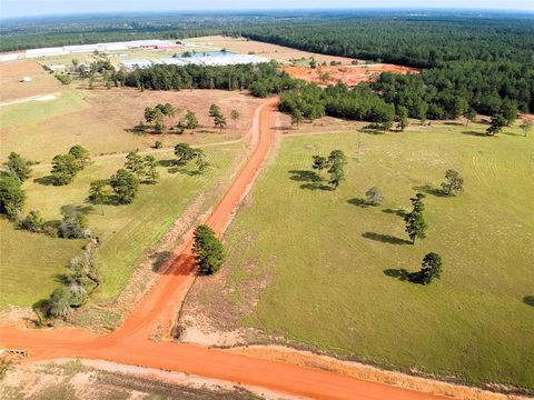 Vacant Land For Sale - TBD Lakeland Loop Lot 84<br/> Hillister, TX 77624