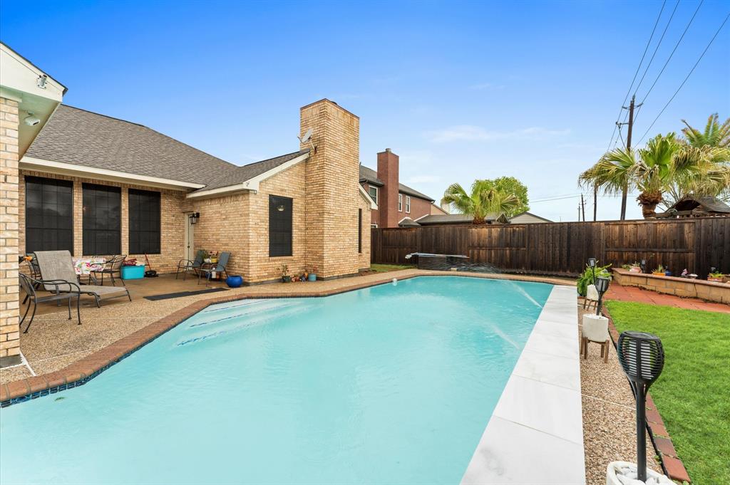 7131 Red Coral Drive, Pasadena, Texas image 29