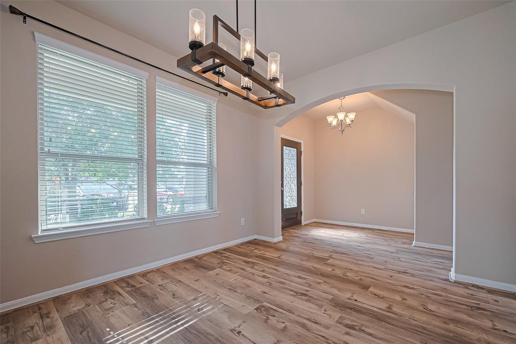 4 Coconut Palms Court