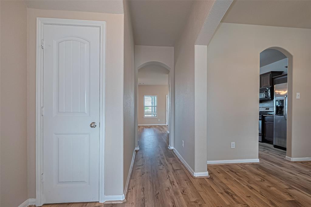 4 Coconut Palms Court