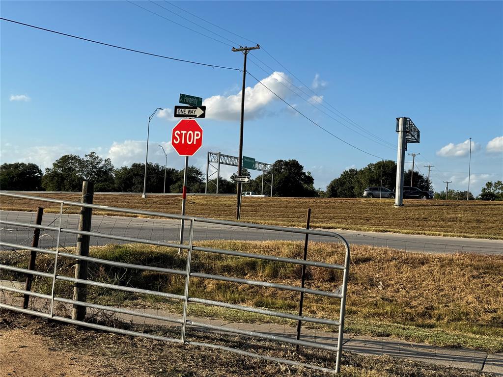 1423 Prosperity Street, El Campo, Texas image 5