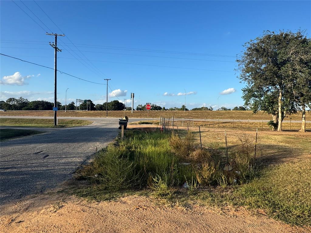 1423 Prosperity Street, El Campo, Texas image 8