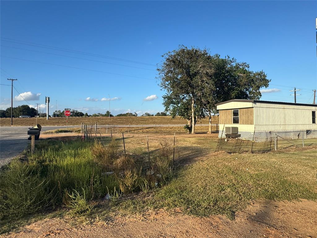 1423 Prosperity Street, El Campo, Texas image 9