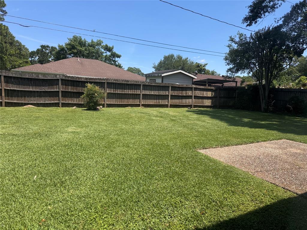 8211 Gulfwood Lane, Houston, Texas image 17